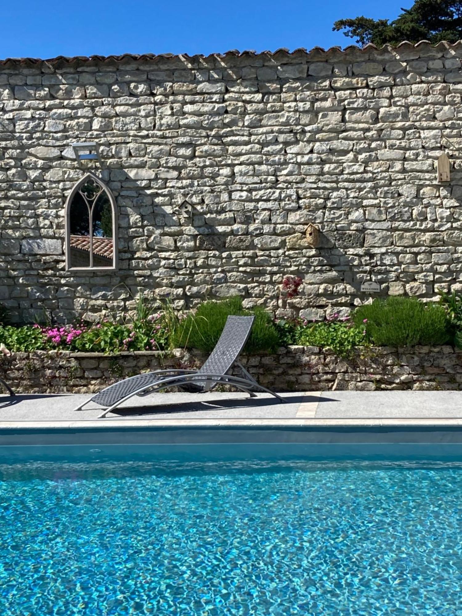 Villa Del Re 3 Face A La Piscine La Flotte Ngoại thất bức ảnh